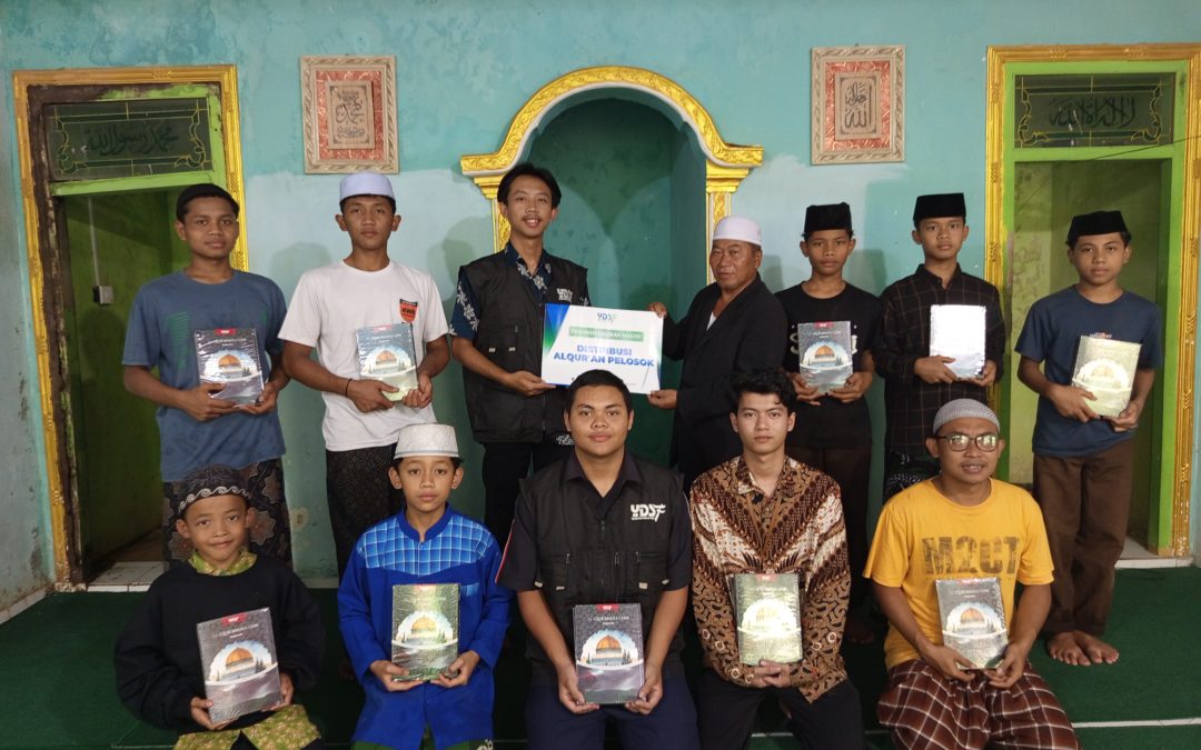 Dukung Kenyamanan Belajar Santri, YDSF Malang Salurkan Bantuan Infrastruktur dan Al-Qur’an Palestina untuk Ponpes Roudhotul Muttaqin Malang